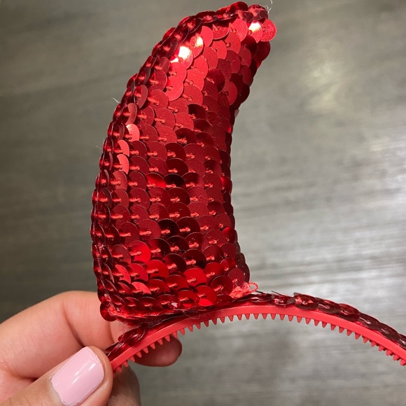 Red sequin devil headband - Picture 4 of 4